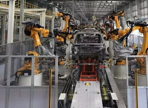 智能革命下的食品與日用品生產(chǎn) 從人工制造到技術(shù)驅(qū)動(dòng)